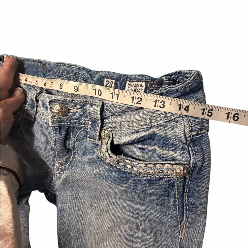 Miss Me Light Wash Embellished Flap Pocket Bootcut Jeans Sz 28 - Picture 14 of 15